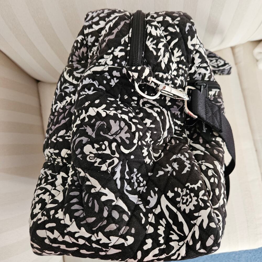 Vera Bradley Medium Traveler Duffle Bag in Paisley Noir - Picture 4 of 13